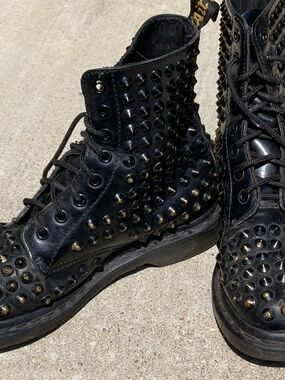 Dr Martens Black Studded Combat Boots W8/M7